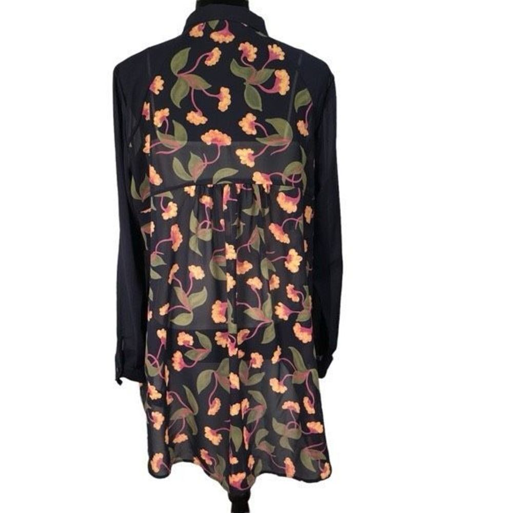 ✨Anthropologie Maeve Ira Navy Blue Pleat Front Floral Hi Low Button Sz 8 Blouse✨ - Picture 14 of 14